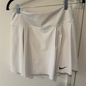 Nike Dri-FIT White Golf Skirt with Shorts
